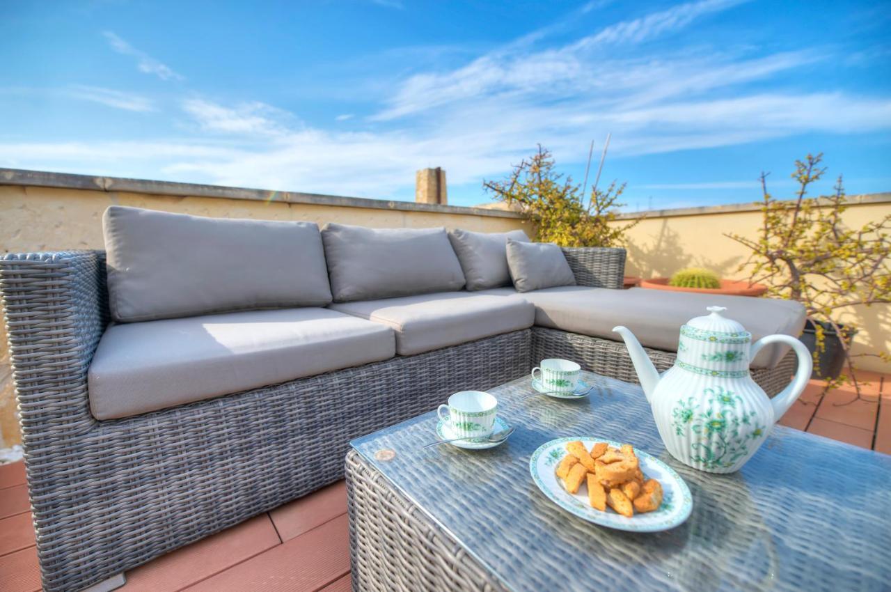 Comfy 1 Bedroom - Sun Terrace & Sea Views Gbuh1-1 Valletta Exteriér fotografie